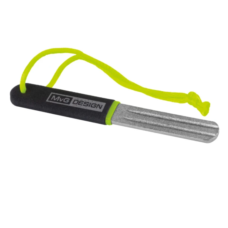 Winmau-MVG-V-Groove-Sharpener_[6131]_780.jpg
