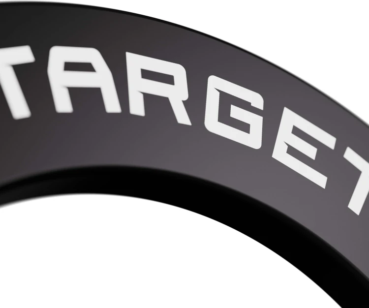 440261_TARGET BLACK NOTCHED SURROUND 2026_CLOSE_UP_01.jpg